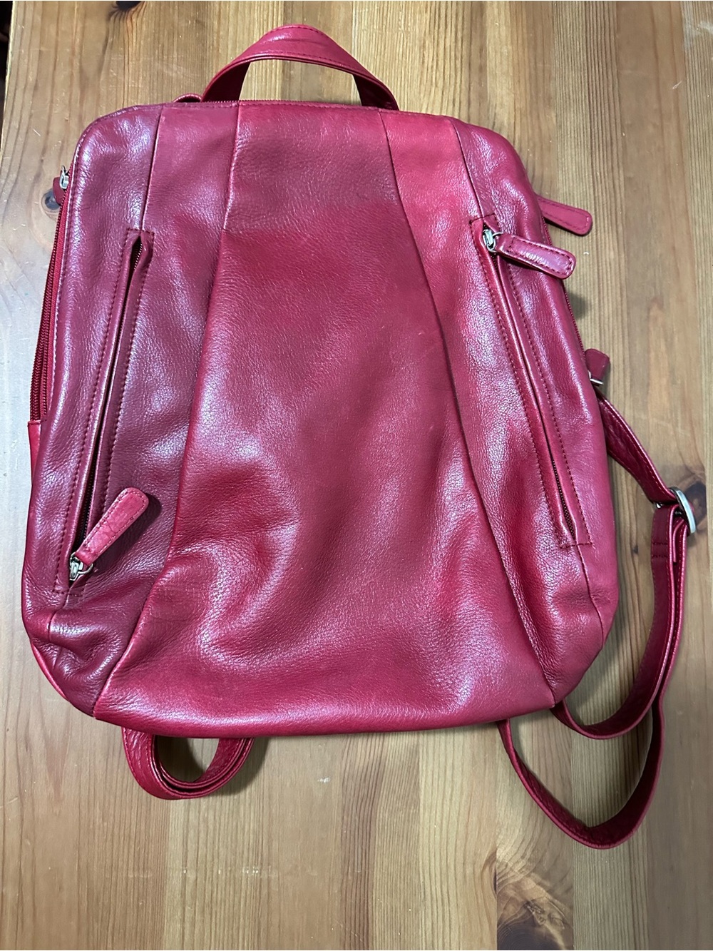 Red Leather Backpack - Picture 7 of 8
